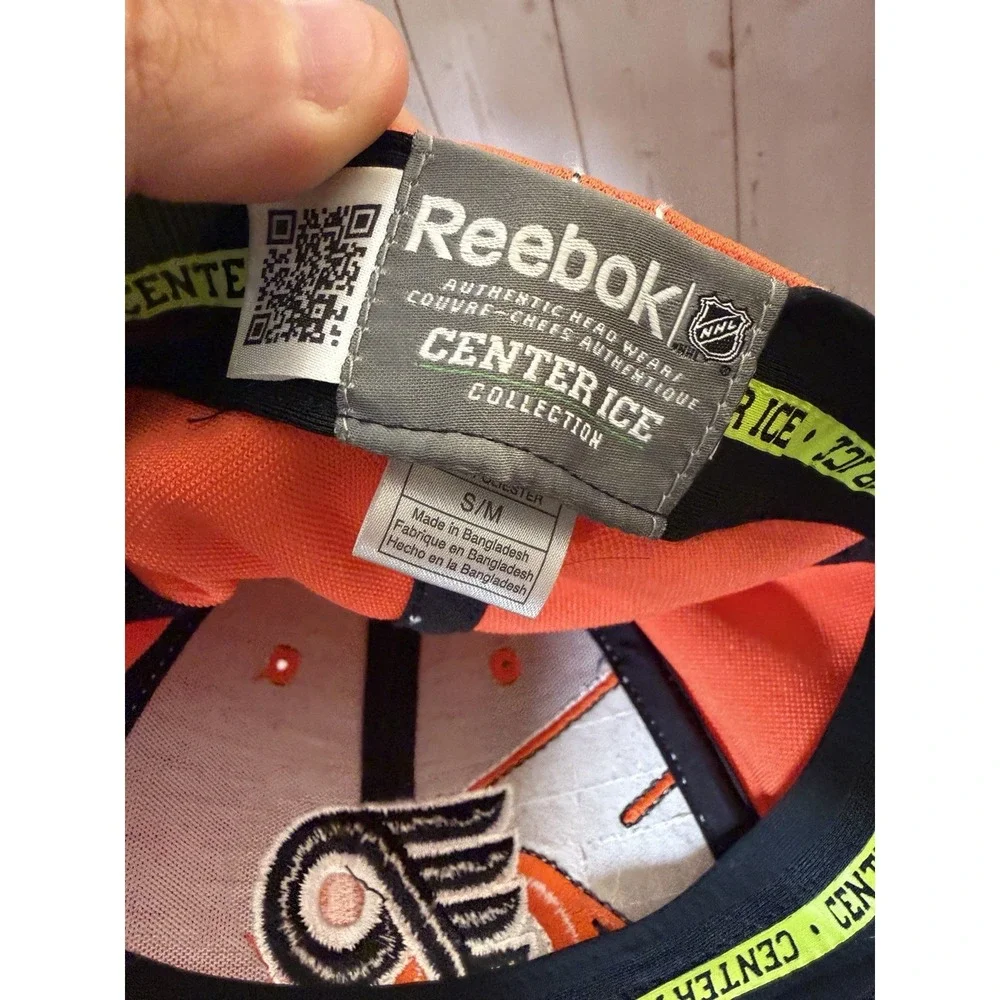 Philadelphia FLYERS Stretch Fit Flex Hat NHL Center Ice Authentic size S/M